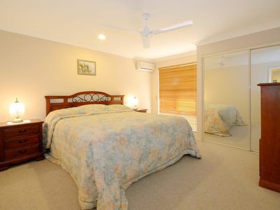 8 Oakland Drive, Tewantin