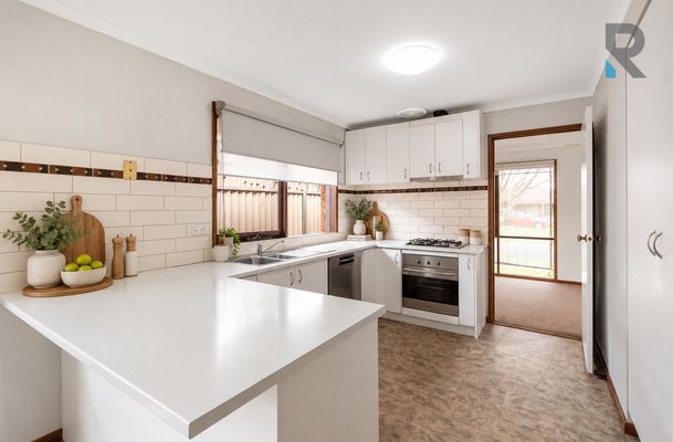 5. Watford Crescent, Craigieburn