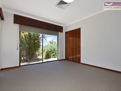 3 Wallis Court, Swan View