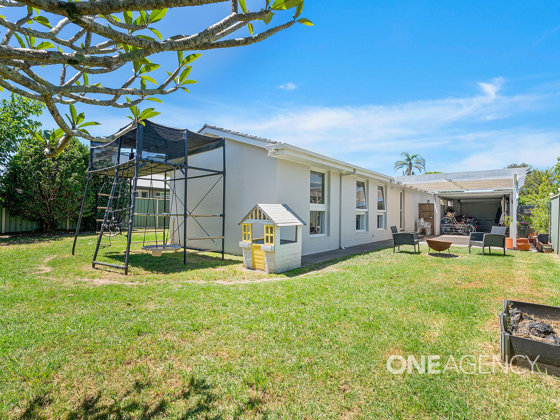 3 Lyrebird Drive, Nowra