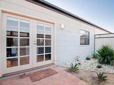 14 / 2-6 Kelly Street, Werribee