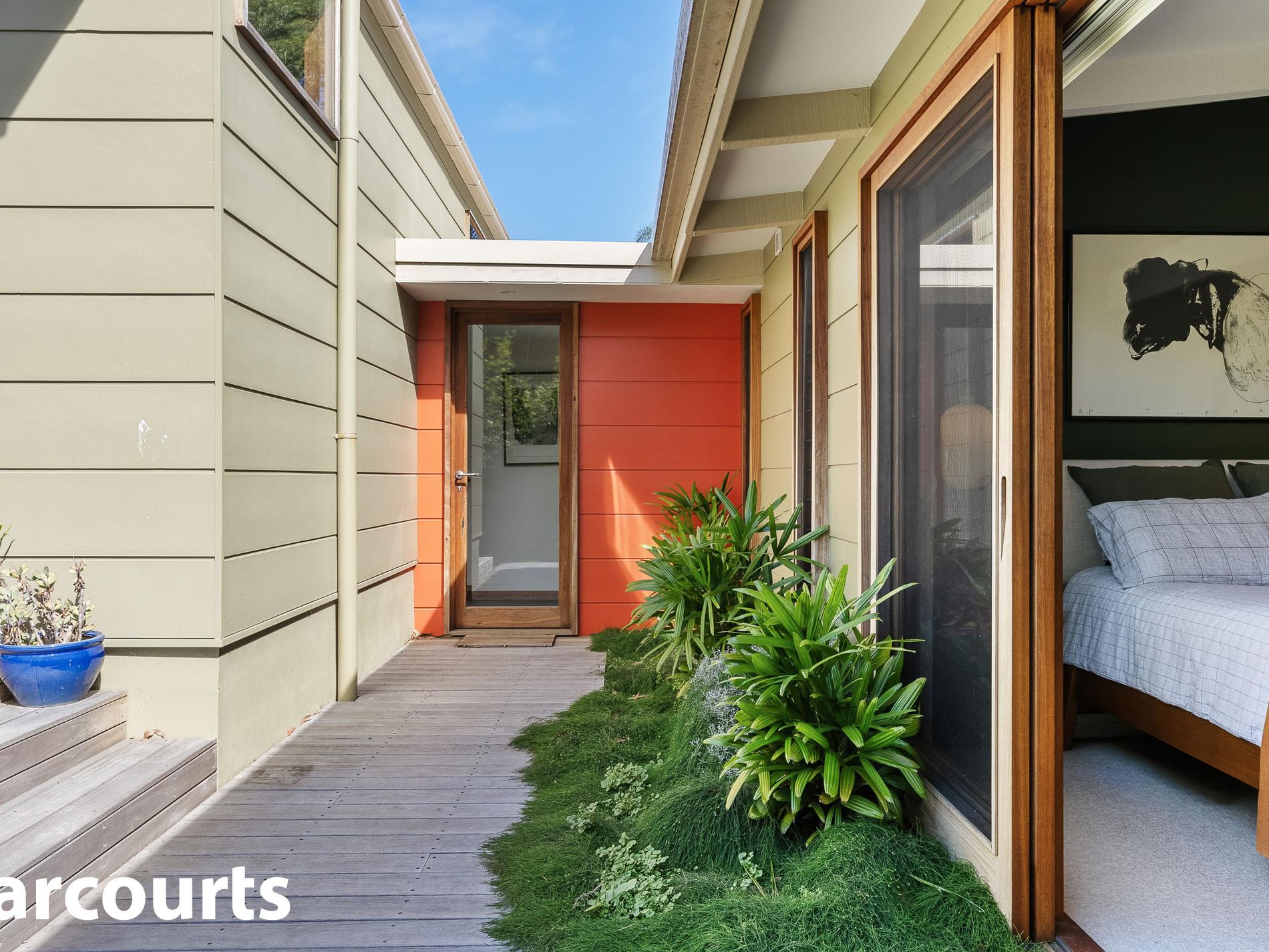 26 Ross Avenue, Narrawallee