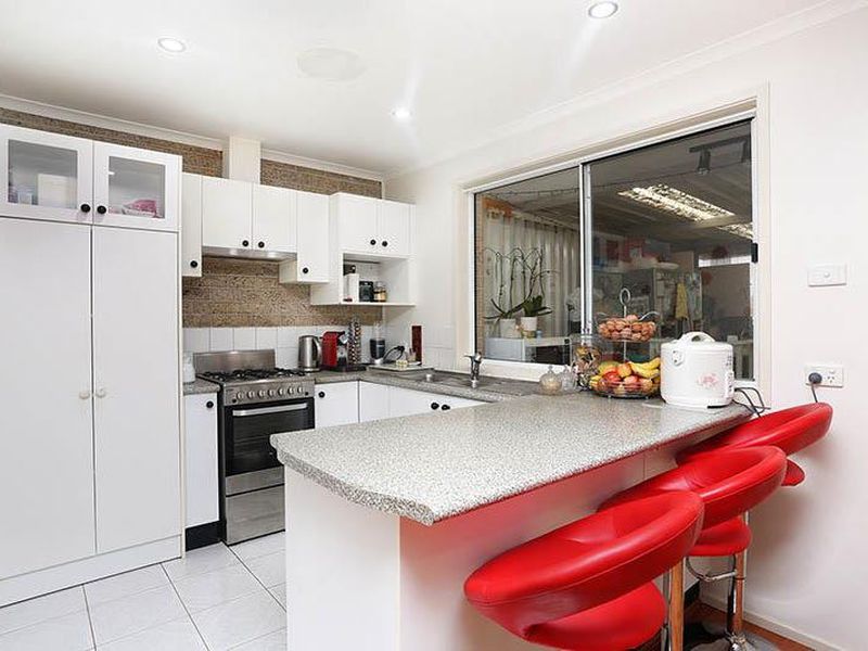 6B Aukane St, Green Valley