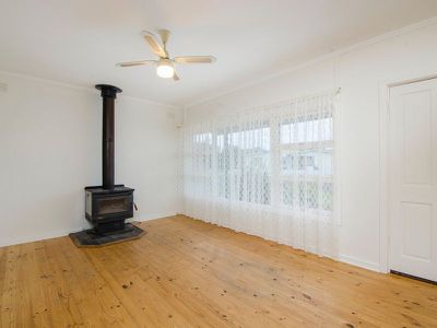 16 Ramsay Street, Millicent