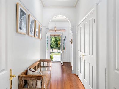 254 Newtons Lane, Trentham