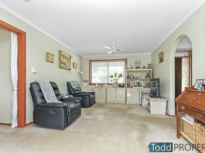 10 Shakespere Street, Heathcote