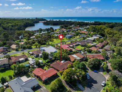 15 Tomkins Avenue, Woolgoolga