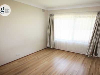 5 / 16 Bank Street, Meadowbank