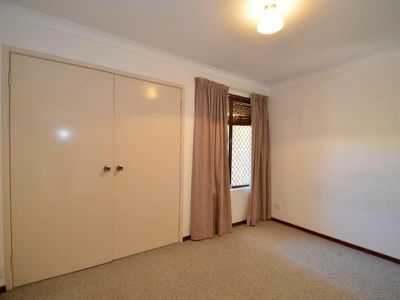 37 Little John Road, Armadale