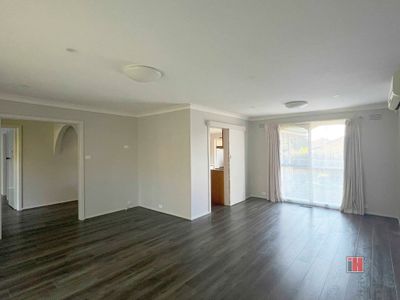 52 Rosemar Circuit, Viewbank
