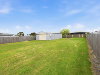 3 Petrie Avenue, George Town