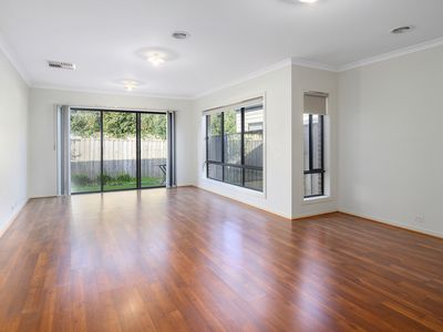 33 Higgins Street, Fraser Rise