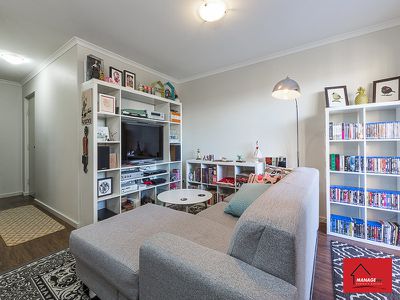 2 / 2 Adair Street, Scullin