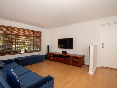 71 Jarrah Close, Hay