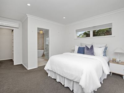 73 Kohekohe Road, Waikanae