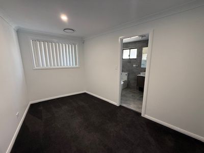 98 Firewheel Circuit, Gregory Hills