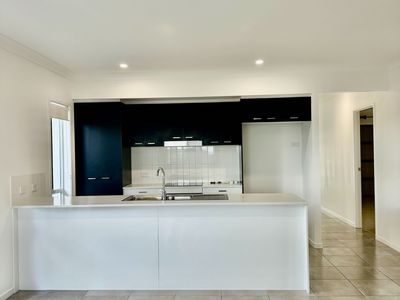 78 Alesana Drive, Bellbird Park