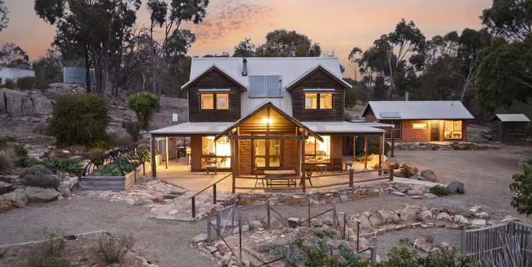 232 Gap Road , Longwood East