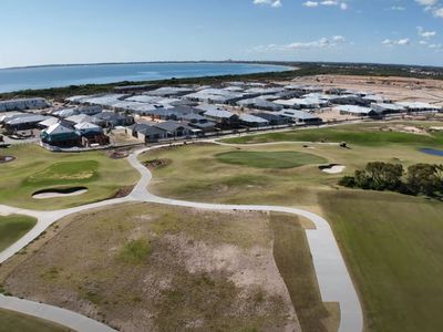 21 Tidal Drive, Port Kennedy