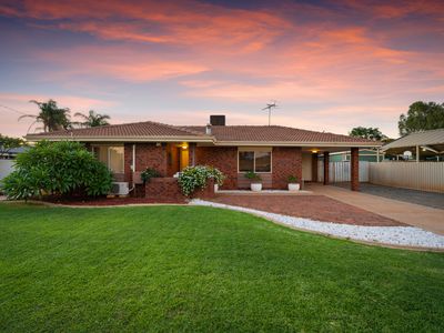 6 Carroll Place, Hannans