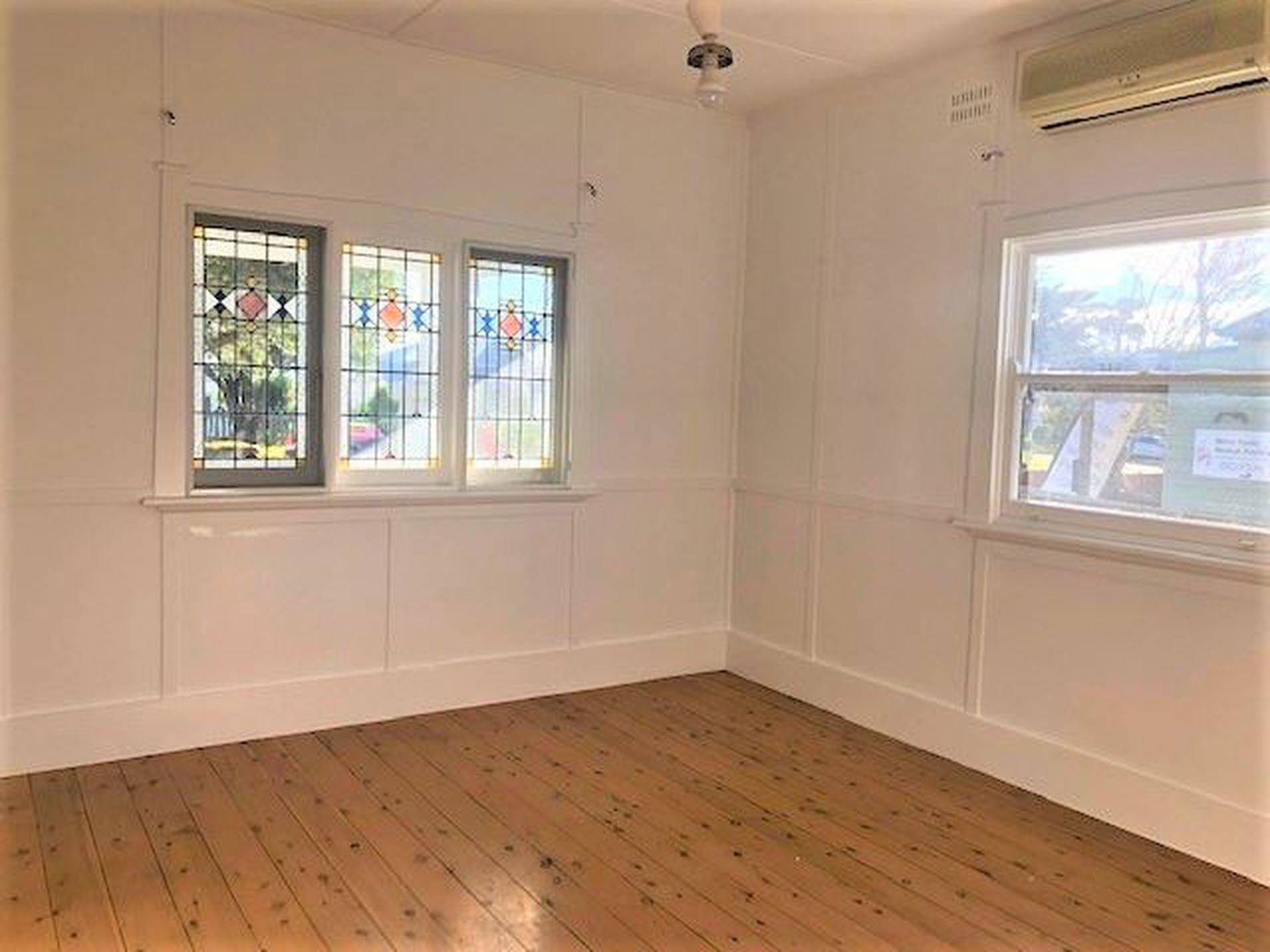 1 / 143 Princes Highway, Milton