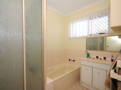 122 Elizabeth Street, Urangan