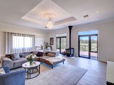 35 Vickery Road, Meadows