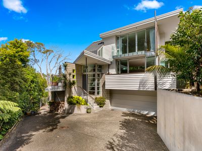 12B Parr Terrace, Castor Bay