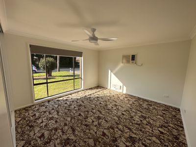 13 Diane Street, Dubbo