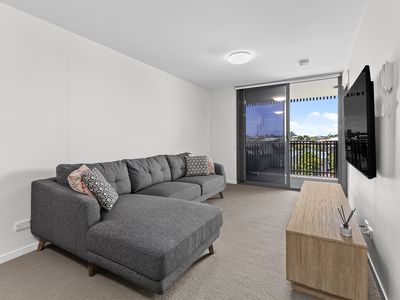 2402 / 27 Charlotte Street, Chermside