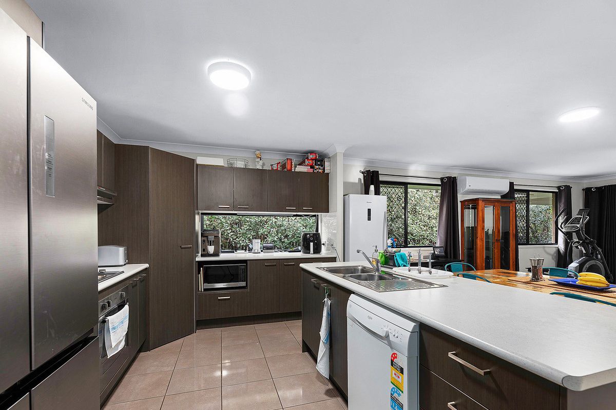 35 Jonquil Circuit, Flinders View