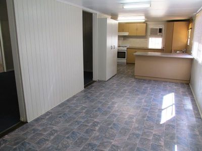 125 Kingfisher Street, Longreach