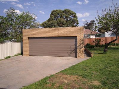 12 Desmond Street, Strathdale
