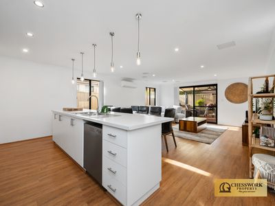 35 Marloo Street, Wattle Grove