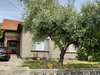 825 Mount Alexander Road, Moonee Ponds