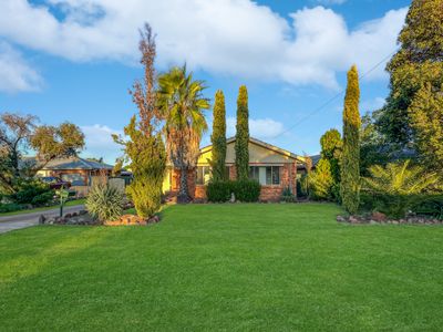 16 Howard Avenue, Dubbo