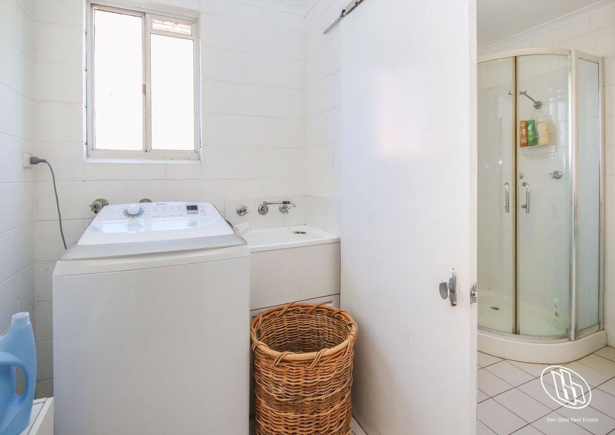 48 Sunset Boulevard, Kianga