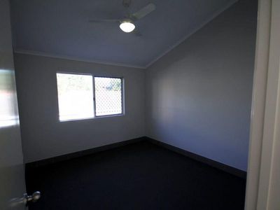 2 / 184 Torquay Road, Scarness