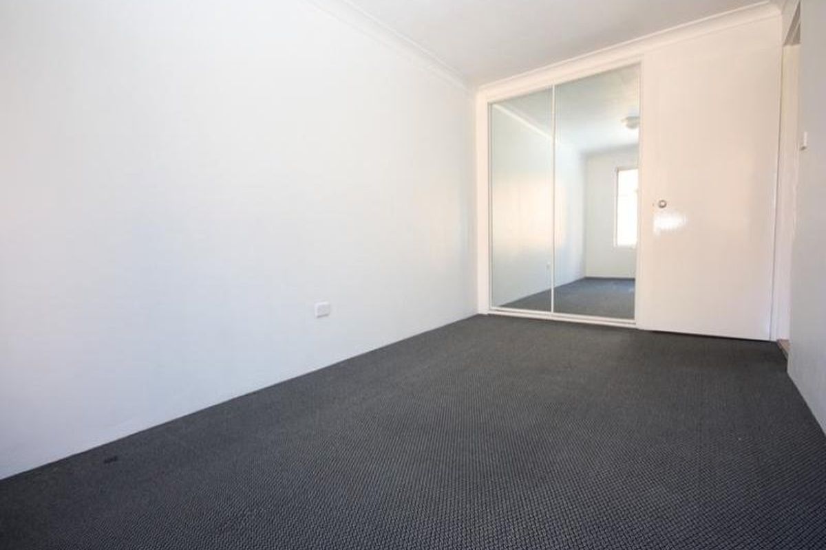 2 / 18 Vaughan Street, Lidcombe