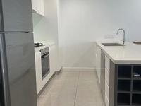 unit 277 / 181 Clarence Road, Indooroopilly