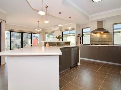 60 Lord Hobart Drive , Madora Bay