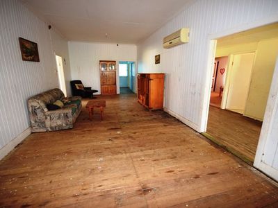 11 St Catherine Street, Isisford