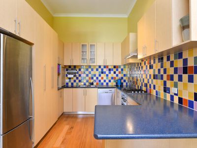 15 Bourke Street, Piccadilly