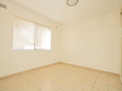 7 / 24 Ferguson Avenue, Wiley Park