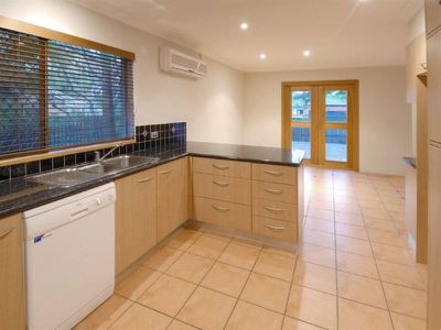 3 Jacaranda Drive, Mooloolaba