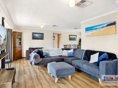 12 Muir Street, Kangaroo Flat