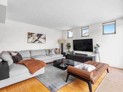 1 / 111 Summers Street, Perth