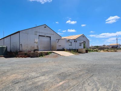 86-90 Leviathan Street, South Boulder
