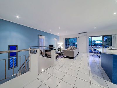 52 Moreton Av, Wynnum