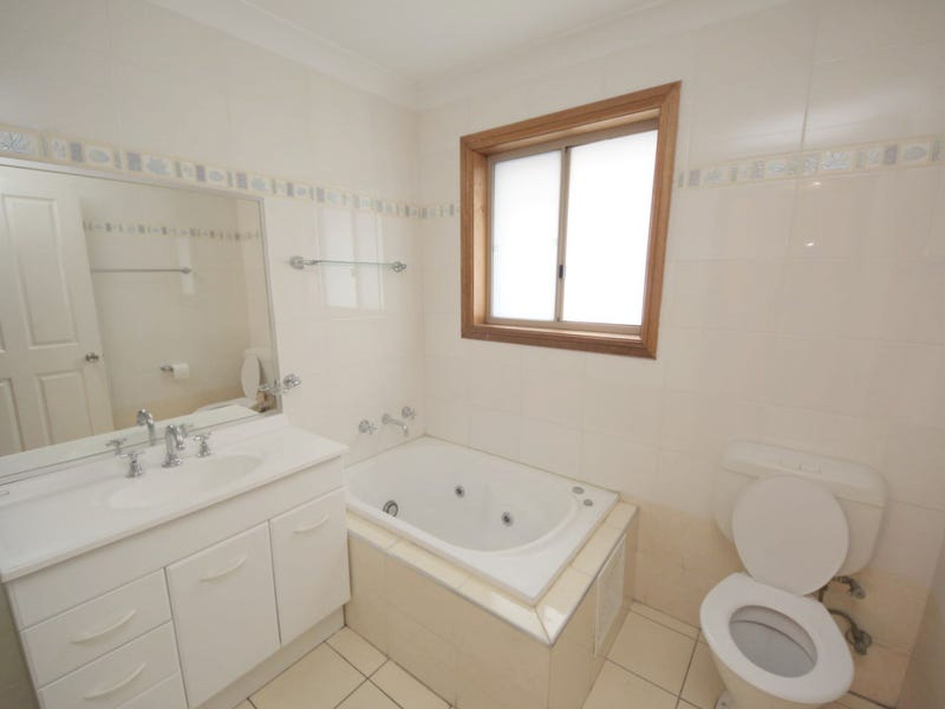 4A Quentin Street, Bass Hill